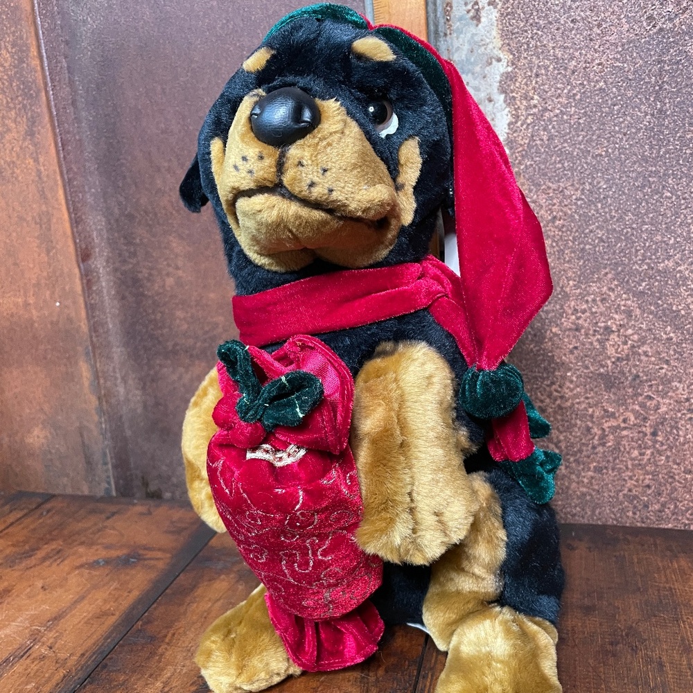E & J Classic Rottweiler Dog Christmas Plush Stuffed Animal w/ Tags!